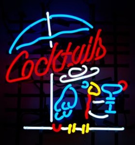 Cocktails_260019_300pxl